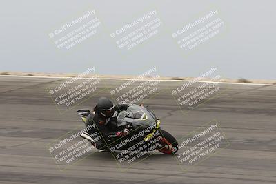 media/Nov-15-2025-Race Pace (Sat) [[8de605a2d8]]/Non Verified Riders (1st 20 Minutes)/Bowl (1015am)/